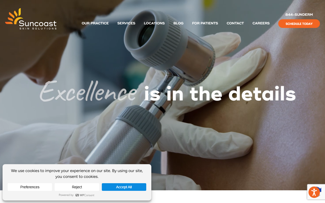 Dr. Christopher Ewanowski — Suncoast Skin Solutions website homepage (Punta Gorda, FL plastic & cosmetic surgery)